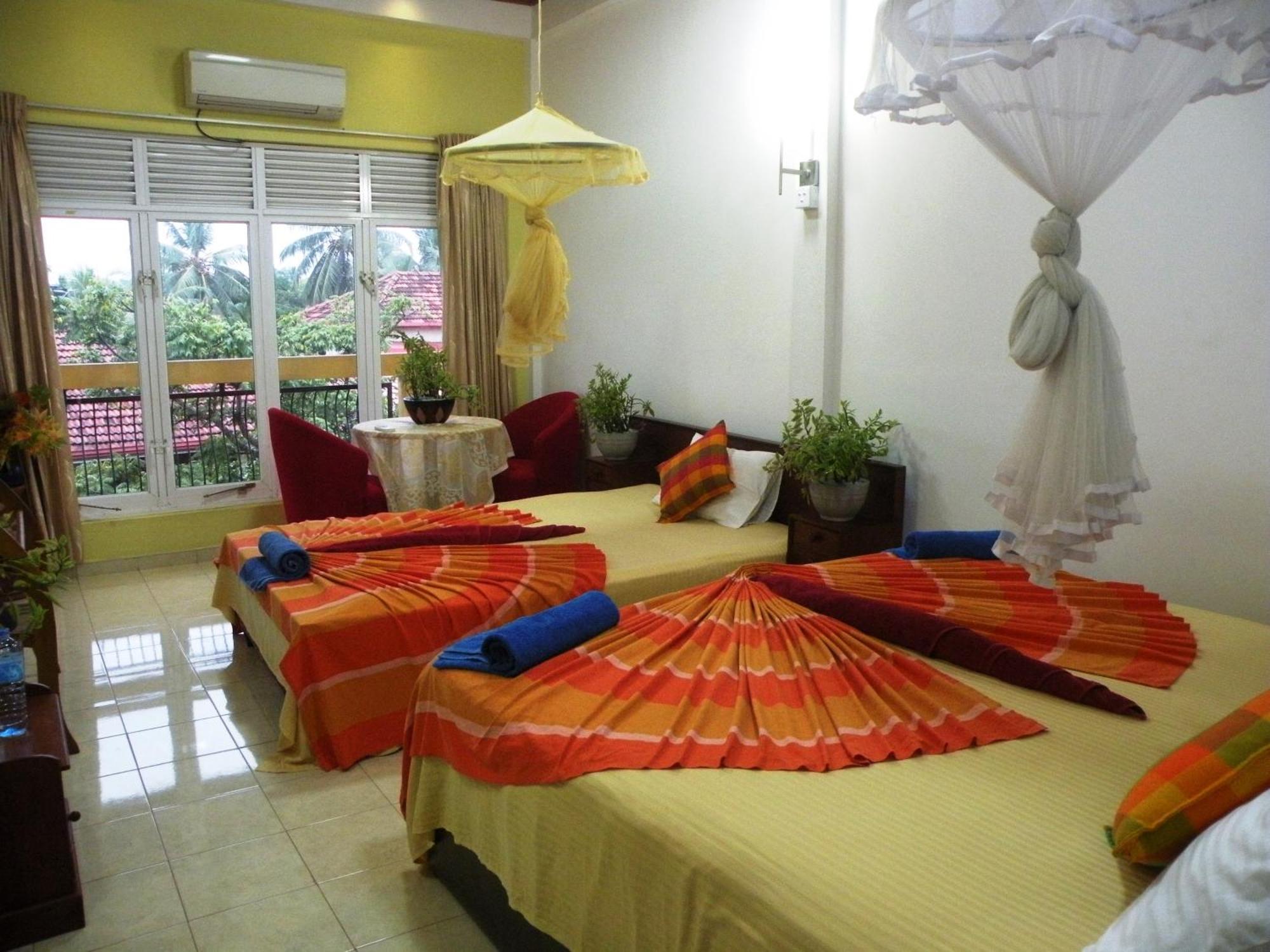 Henderson Airport Residence Негомбо Номер фото